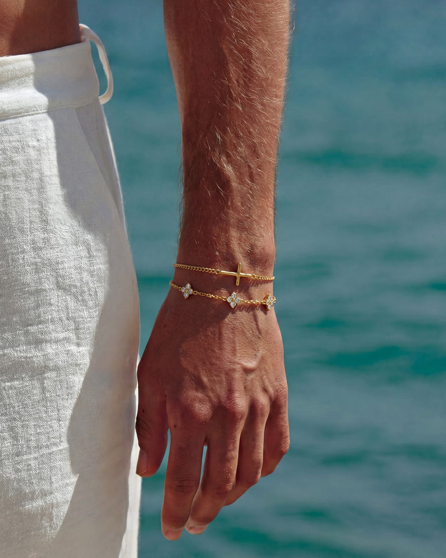 CROSS GOLD BRACELET
