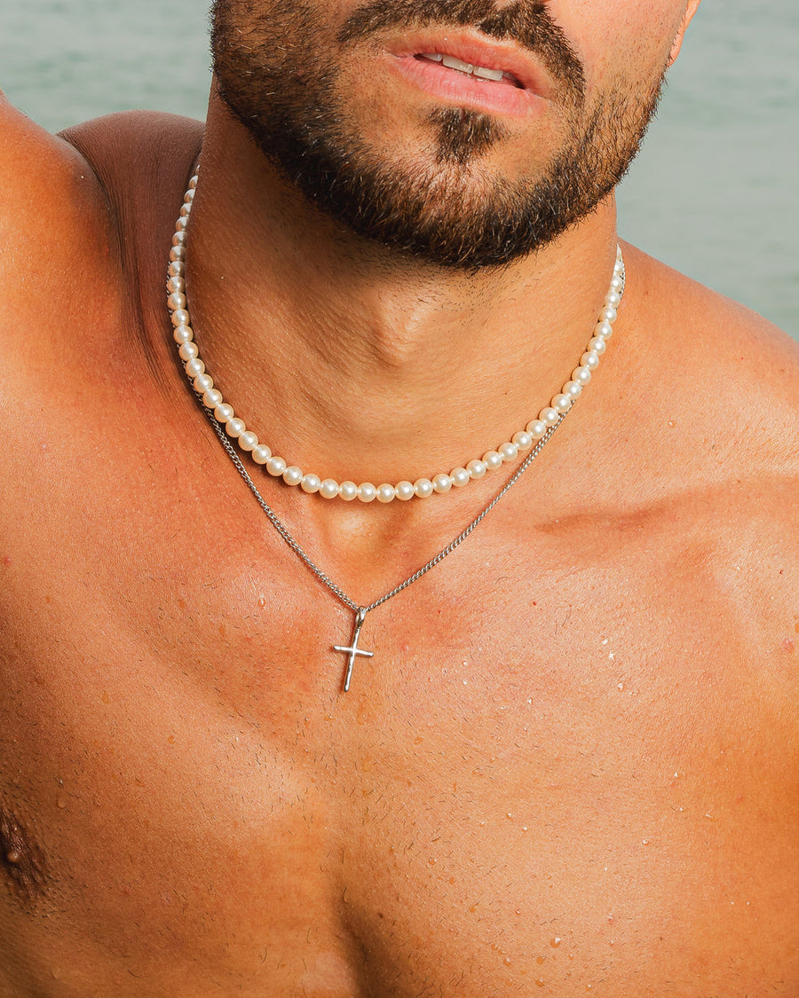 CROSS SILVER NECKLACE