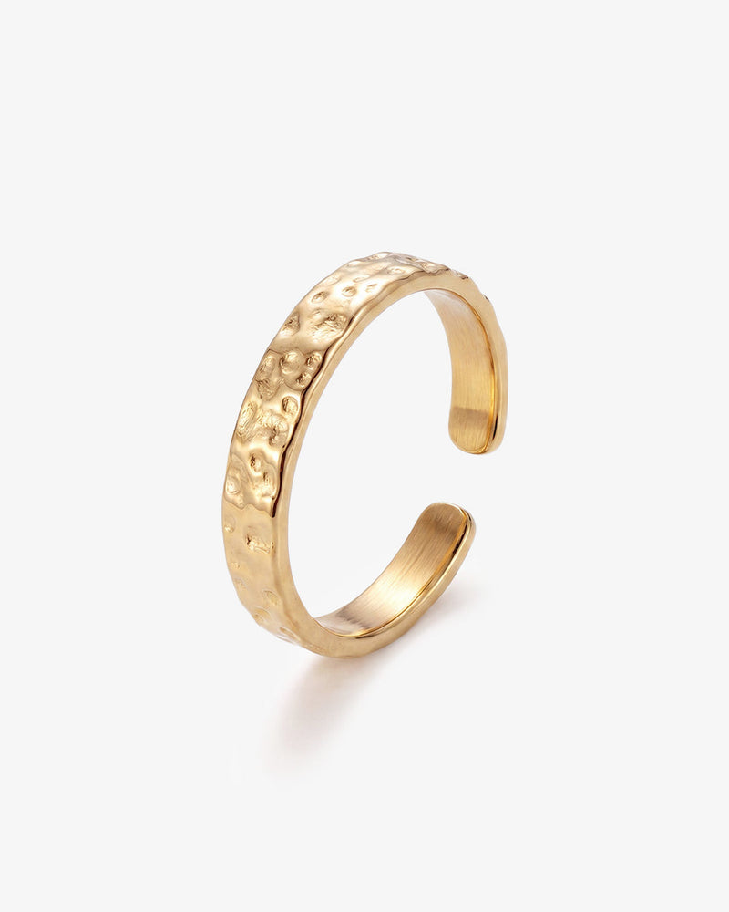 HAMMERED GOLD RING - 4MM