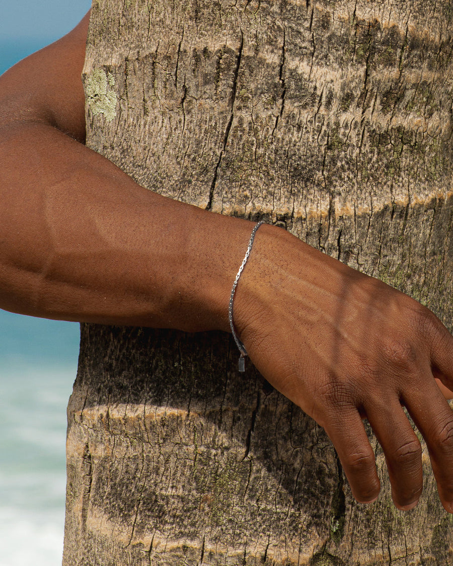 LIRA SILVER BRACELET